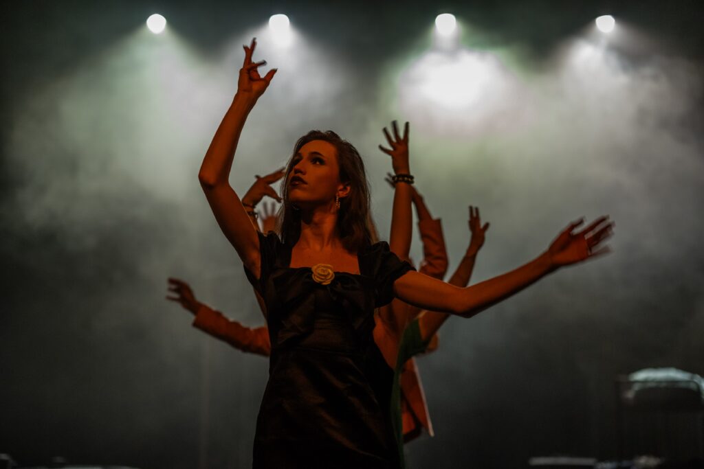 Yasmina-Besseghir_NiceToMeetYa_HighRes_059